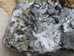 Combination mineral:chalcopyrite, sphalerite, pyrite, quartz