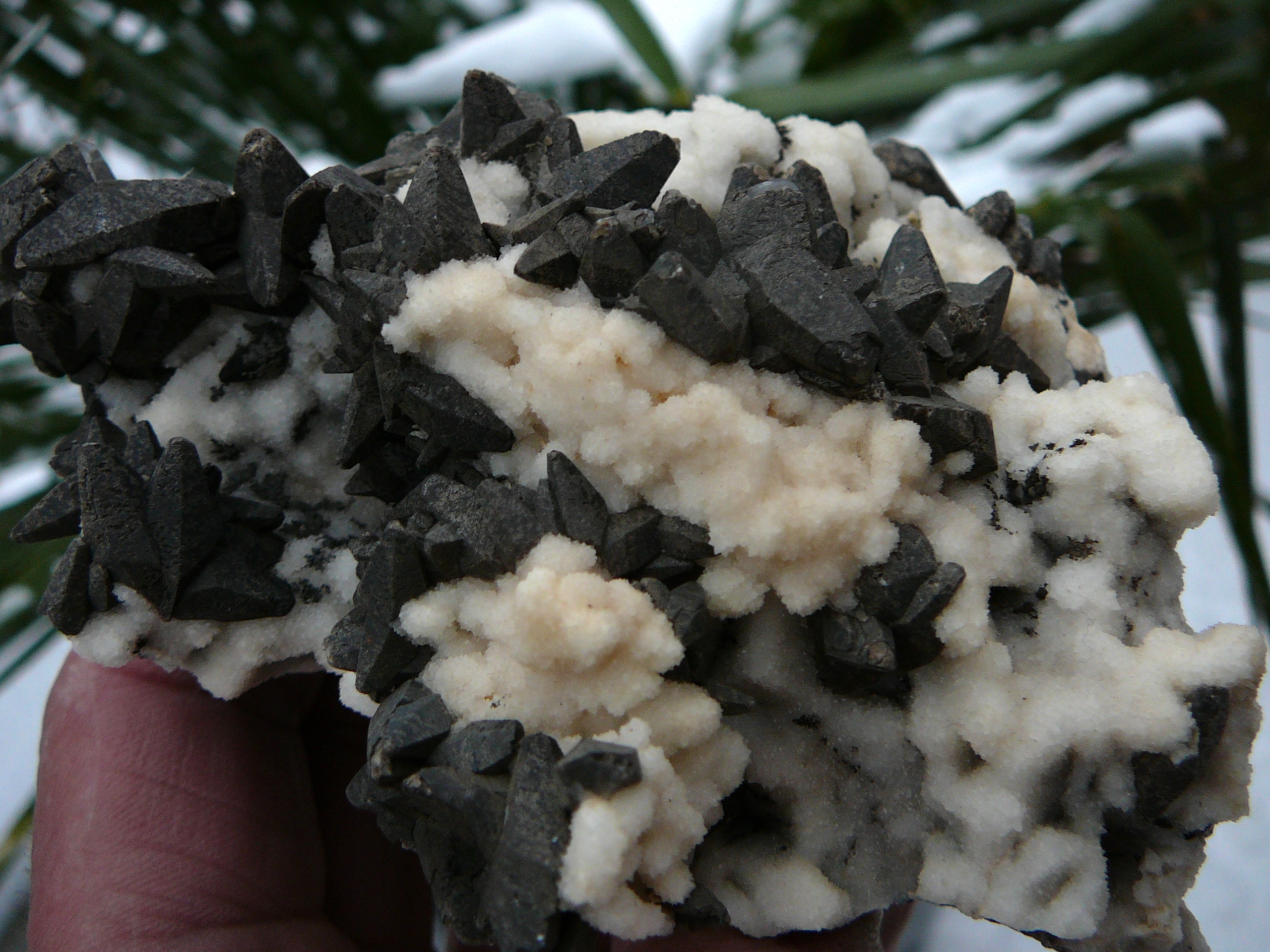 Almost black calcite