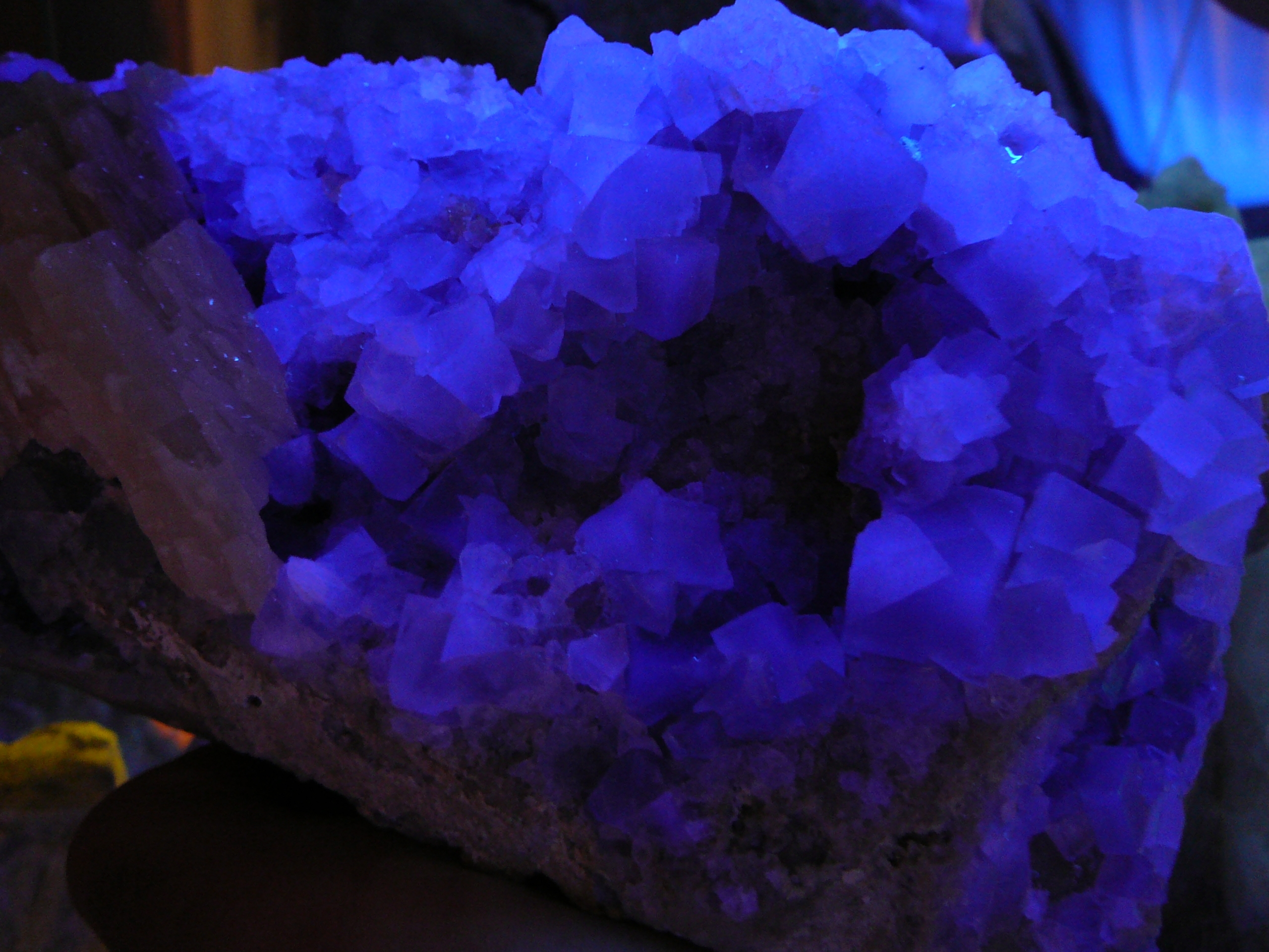 Fluorite (light blue) - Bingham.