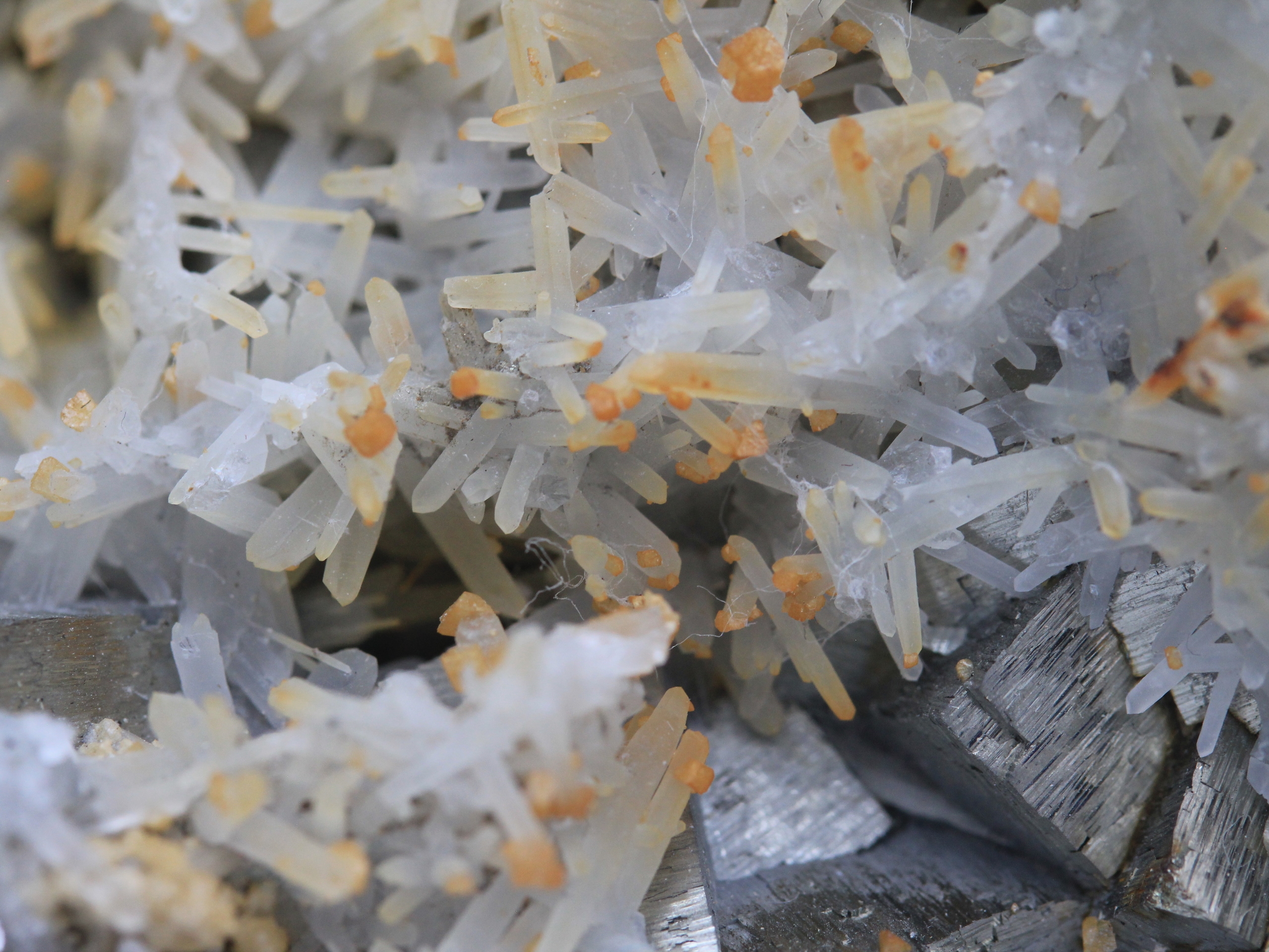 Pyrite with quartz and siderite