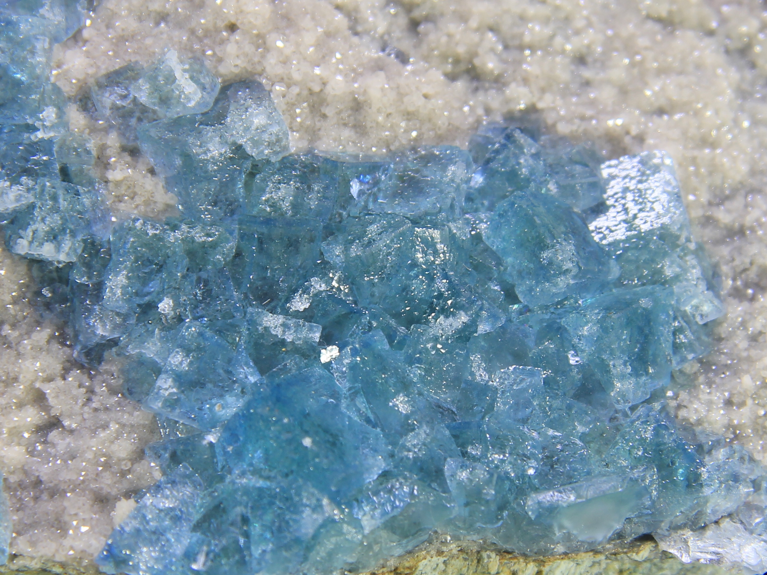 Blue on sale green quartz