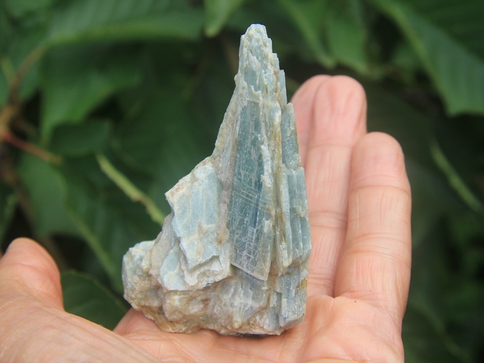 Green kyanite deals